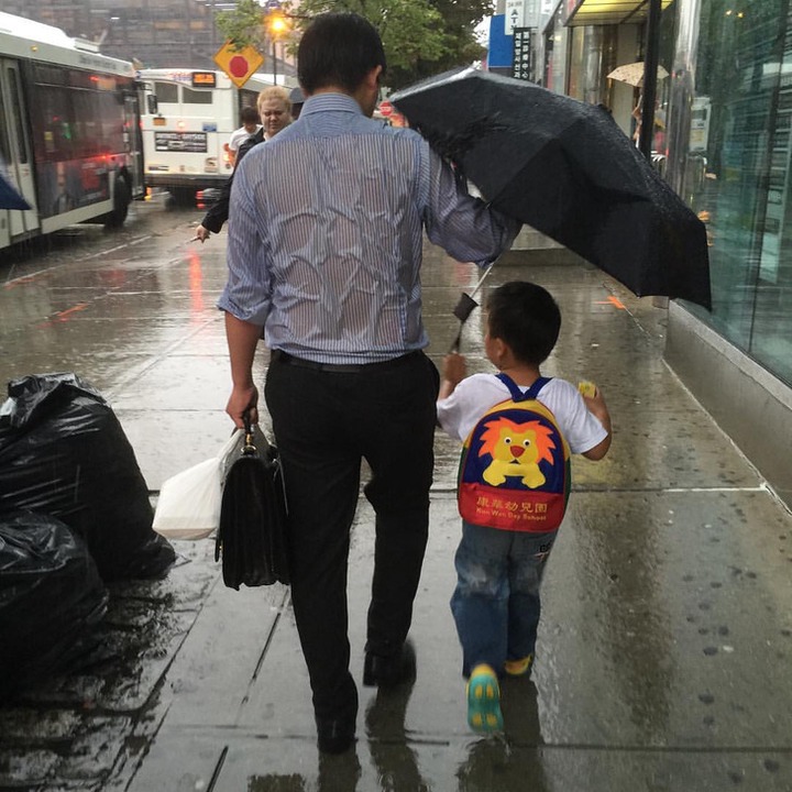 28 Pics Showing The True Meaning of Fatherhood