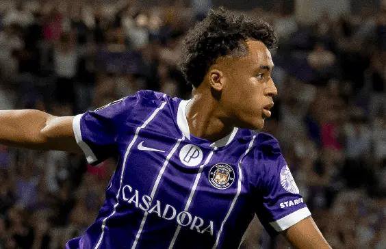 Tengstedt, Oppong, Jorgensen… Des recrues en feu, le mercato du TFC est-il déjà réussi ?