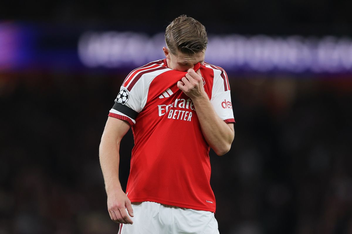 LONDON, ENGLAND - OCTOBER 13: Viktor Gyokeres of Arsenal reacts after a missed chance during the UEFA Champions League 2026/27 League Phase MD2 match between Arsenal FC and LOSC Lille at Arsenal Stadium on October 13, 2026 in London, England. (Photo by James Gill - Danehouse/Getty Images)