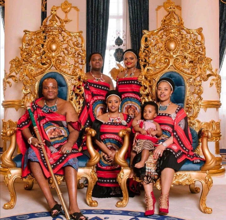 King Mswati wives and their beautiful children (see pictures) - Reny styles