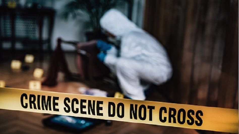 सड़क किनारे ऐसे हाल में मिली 12वीं की छात्रा की लाश (Photo: representational image)