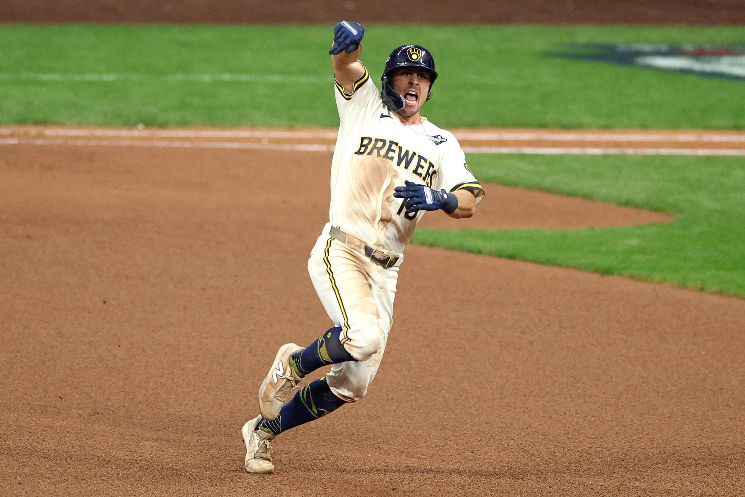 World Series: Tampa Bay Rays v Milwaukee Brewers - Game Two