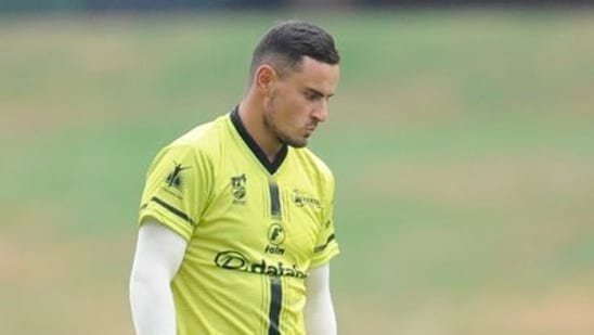 Tough times ahead for Beyers Swanepoel. (Beyers Swanepoel on X)