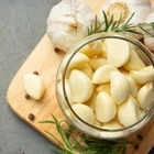 Garlic lowers blood pressure BUT keep these things in mind before consuming it