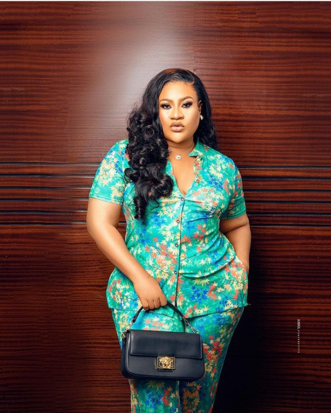 Reactions As Nigerian Actress Nkechi Blessing Stuns Lovely In Her New