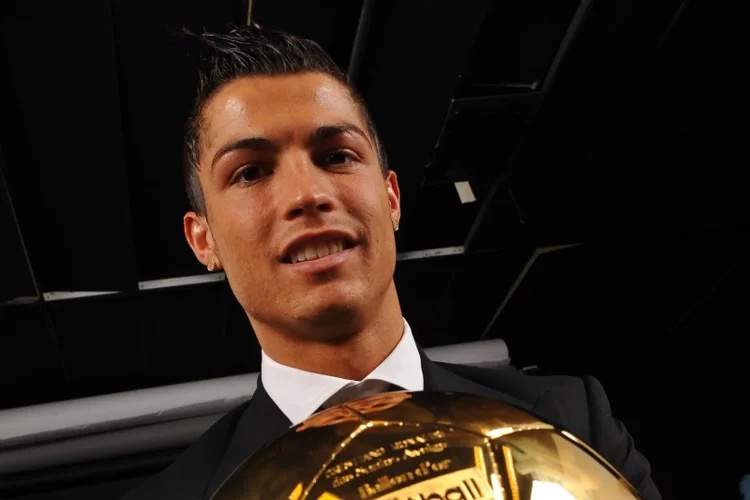 Cristiano Ronaldo: português conquistou a Bola de Ouro 2008 (Reprodução/site/ballondor.com)