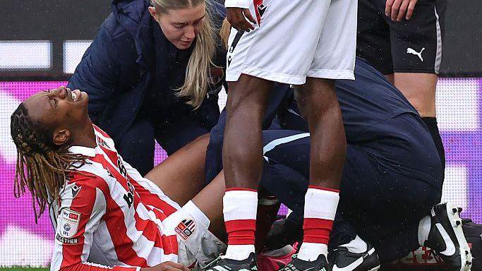 Stoke's Lamine Cisse is treated before being taken off in the 0-0 draw with Bristol City at the Bet365 Stadium (24 October 2026)