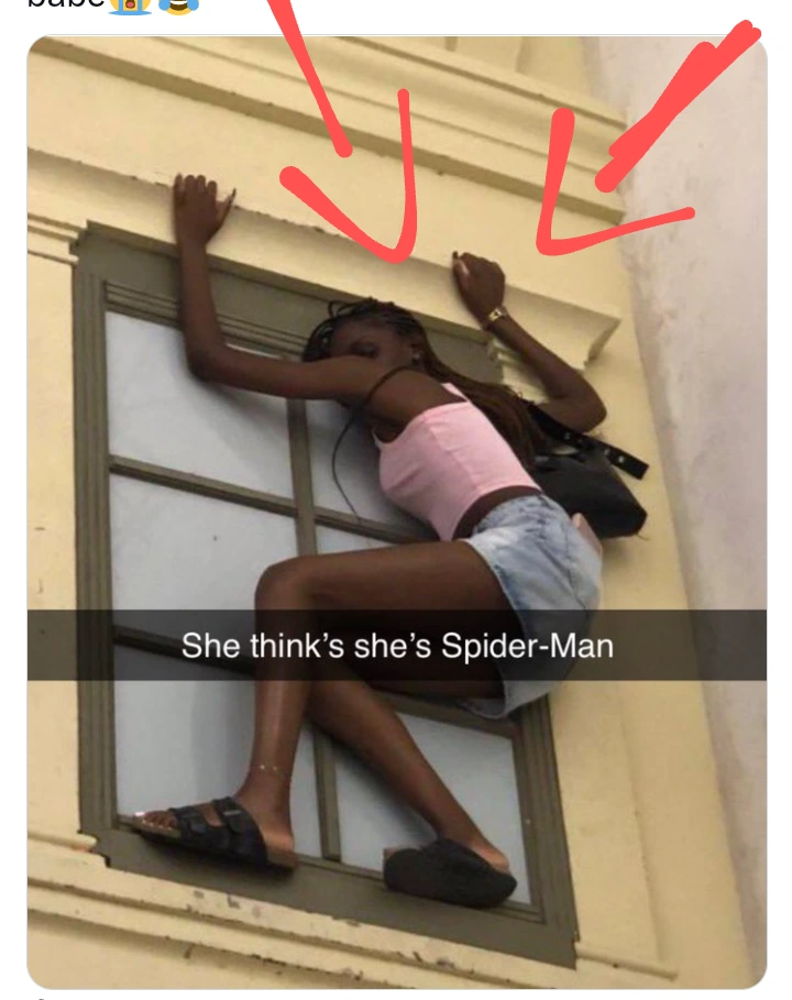 Alleged Side Chick Left People In Stitches After She Was Caught Doing This