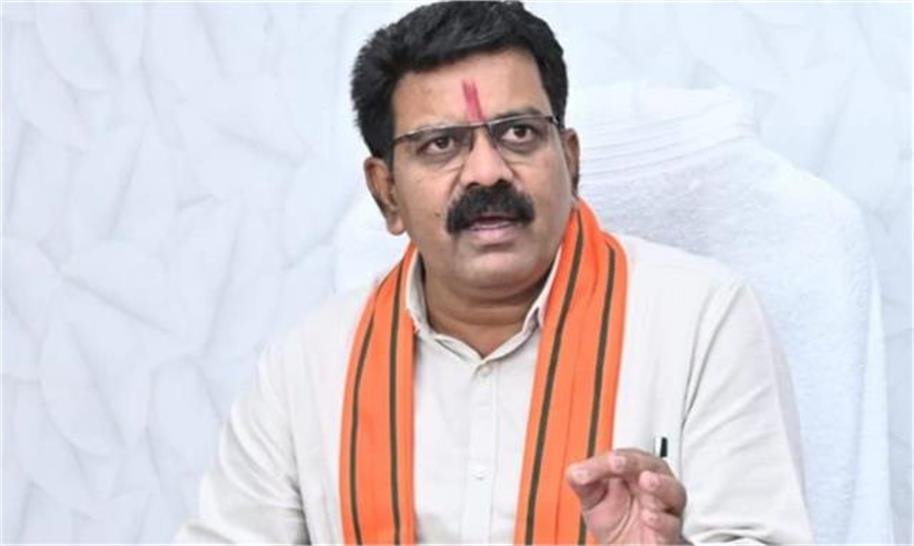 bjp assigns big role to vijay sharma for bengal polls