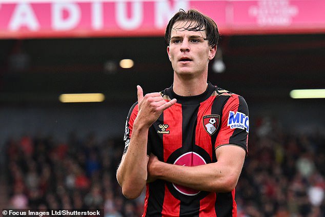 Chelsea's rivals believe the Blues will win the race to sign Bournemouth midfielder Alex Scott
