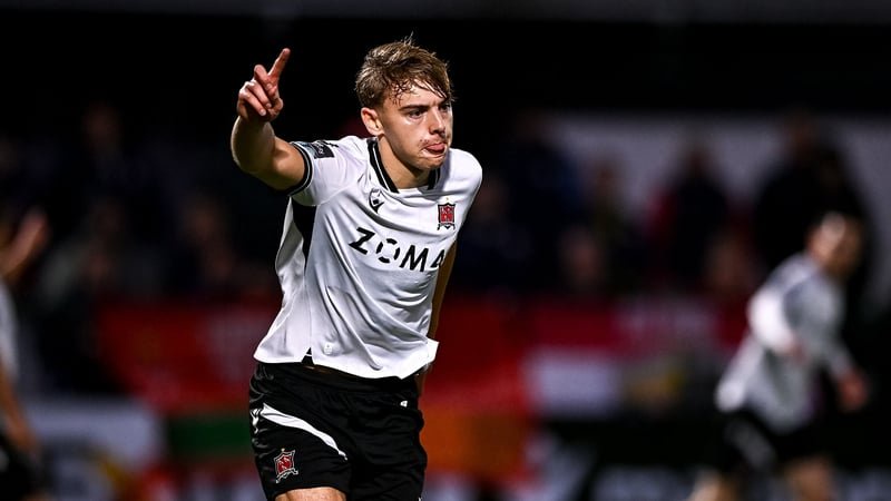 Ronan Teahan of Dundalk celebrates after scoring his side's first goal during the SSE Airtricity Men’s Premier Division match between Dundalk and Shelbourne at Oriel Park in Dundalk, Louth. Photo by Ben McShane/Sportsfile