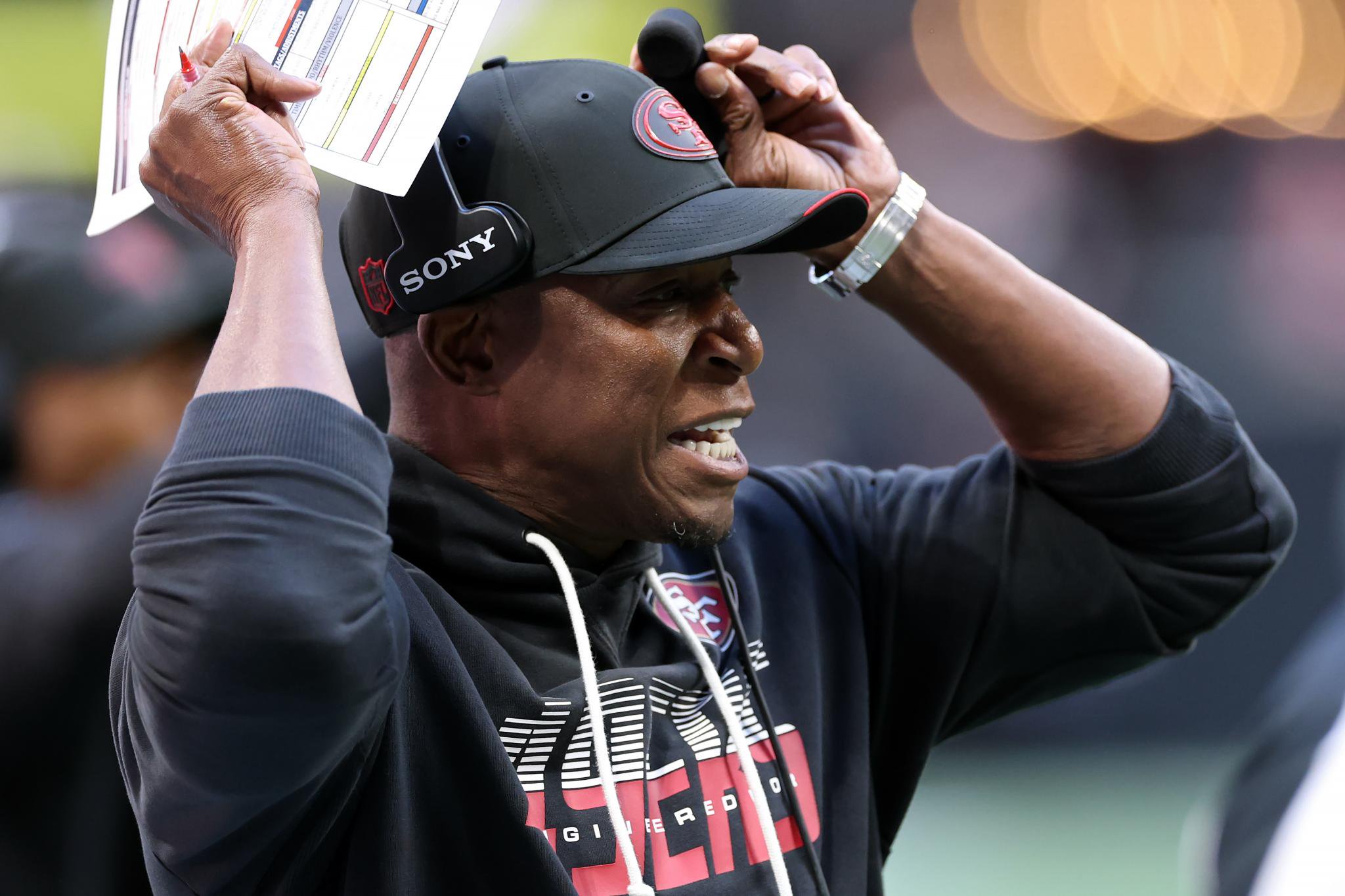 San Francisco 49ers defensive coordinator Raheem Morris reacts after a play.