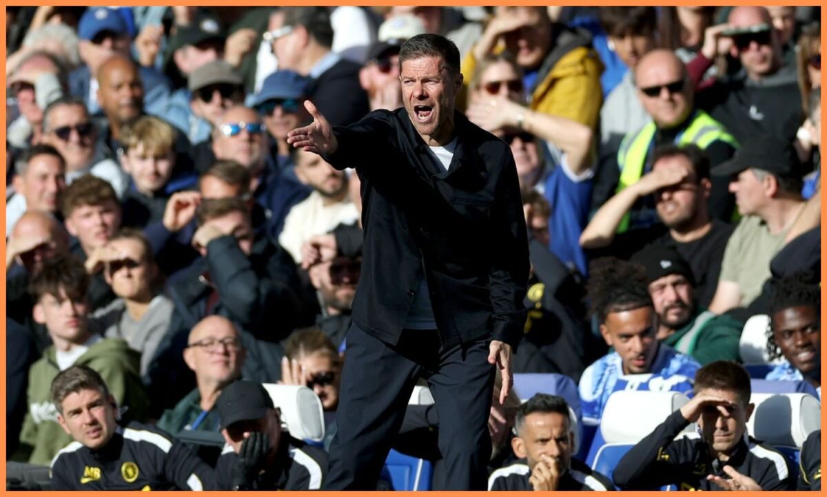 Chelsea manager Xabi Alonso shouts instructions during the game vs Bournemouth