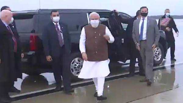 भाजपा नेताओं ने साधा निशाना