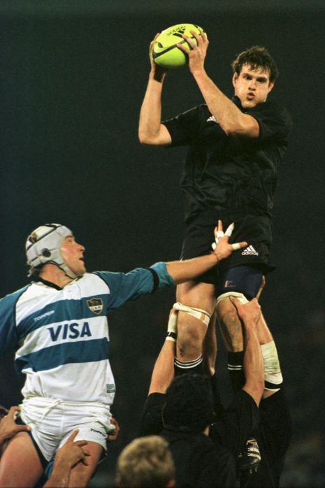 Alejandro Allub playing against New Zealand