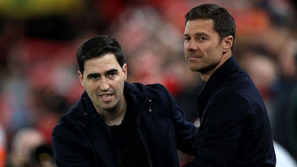 Andoni Iraola and Xabi Alonso