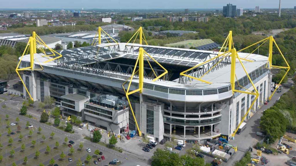 Estádio Dortmund (AP Photo/Martin Meissner)
