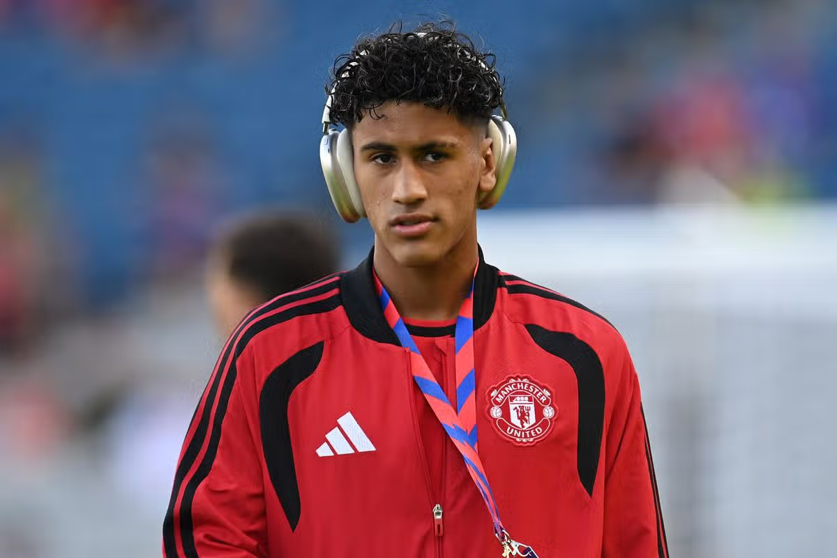 Barcelona take firm JJ Gabriel transfer stance