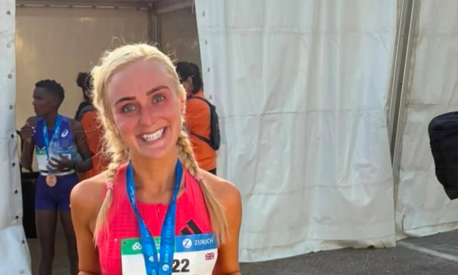 Samantha Harrison of Great Britain contingent at the 2026 Valencia Half Marathon Trinidad Alfonso Zurich.