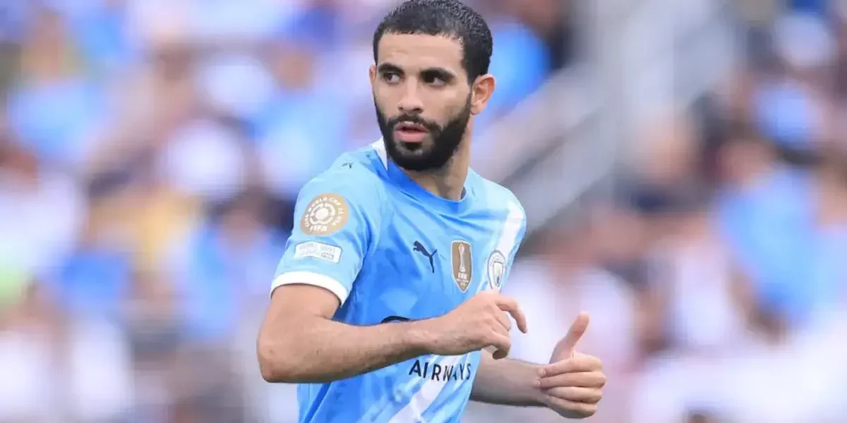 Manchester City: Aït-Nouri Faces an Uncertain Future