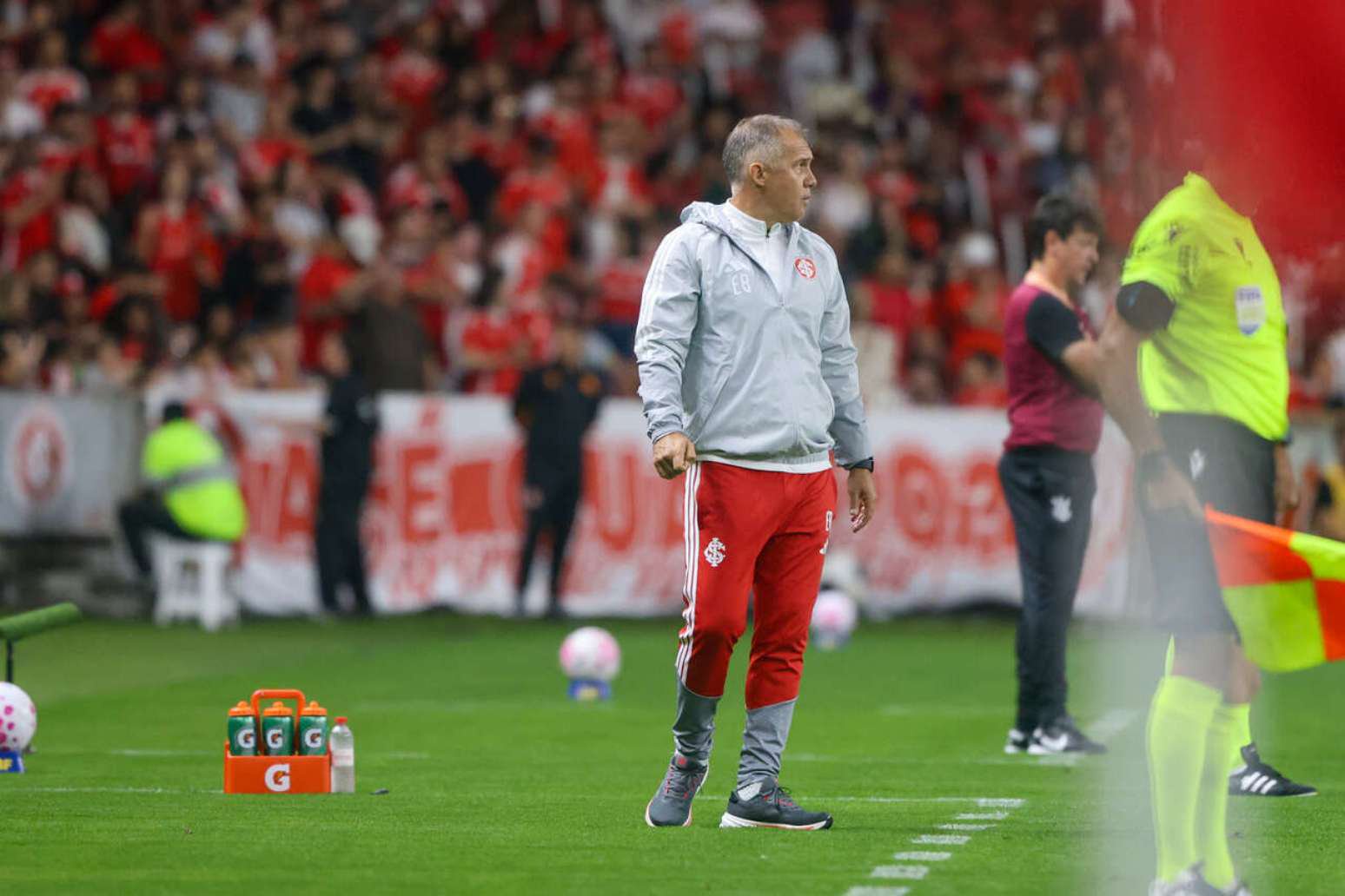 Eduardo Baptista é o técnico do Inter –
