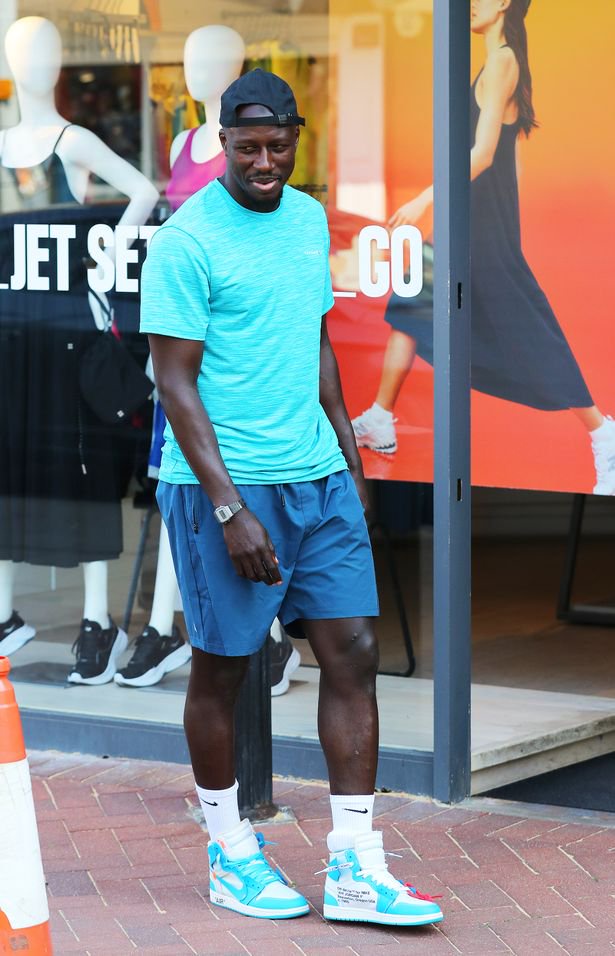 Benjamin Mendy shows support for Man City's UCL triumph with his