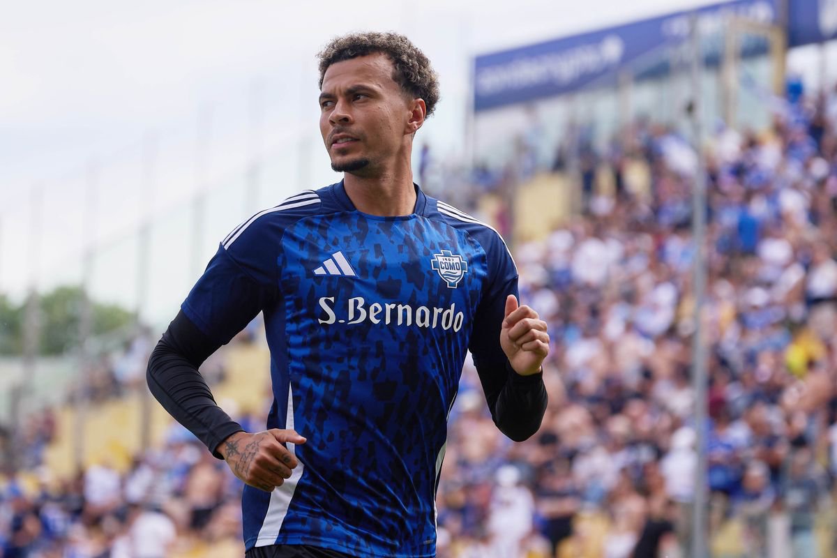 Dele Alli's last club was Como, but he's been without an employer for an extended period