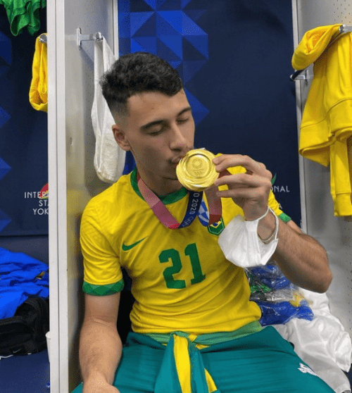 Gabriel Martinelli wins Gold at Olympics with Brazil