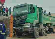 Two people killed in accident on Nairobi-Mombasa highway