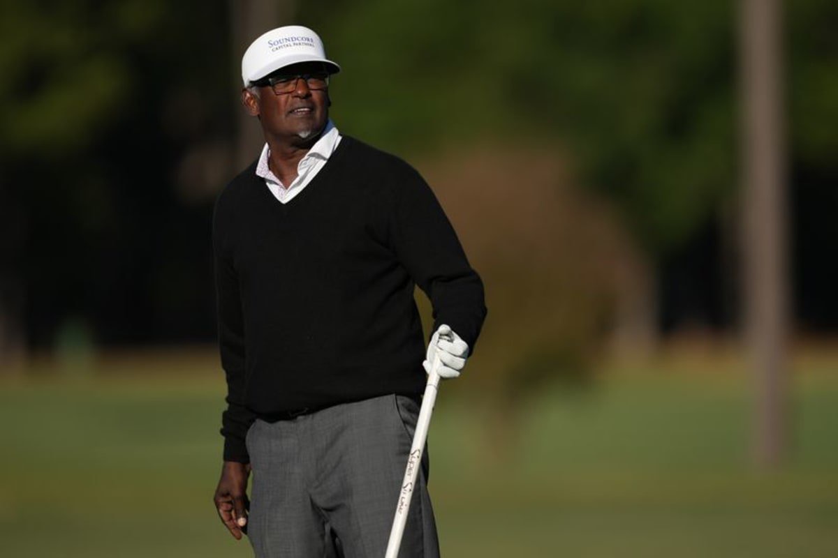 Vijay Singh earned another title on the PGA Tour Champions despite caddie issues