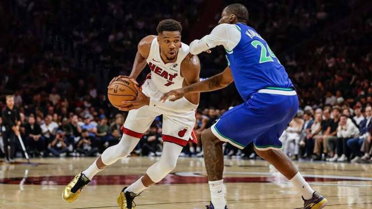 SPORTS-BKN-RAND-COLUMN-FILEPIC-MI The Miami Heat s Giannis Antetokounmpo 7 drives against the Minnesota Timberwolves Jonathan Kuminga 24 in the second half at Kaseya Center on Oct. 21, 2026, in Miami. Al Diaz/Miami Herald/TNS EDITORIAL USE ONLY Copyright: xALDIAZx/xMIAMIxHERALDx 188061999W AlxDiazx krtphotoslive967935 ©Credits Imago