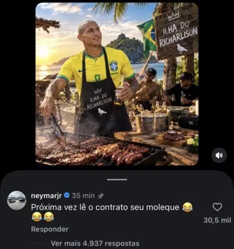 Richarlison ironiza ida de Flávio Bolsonaro para os EUA, e Neymar comenta; veja Richarlison brinca com ida de Flávio Bolsonaro aos EUA, e Neymar rebate jogador: “Lê o contrato” (Foto: Lucas Figueiredo; CBF/ Getty)
