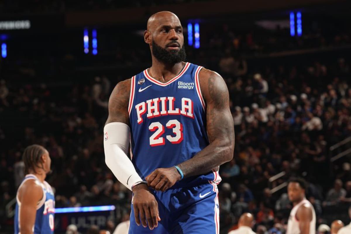 LeBron James had hoped to play the final year or two of his career with the Knicks