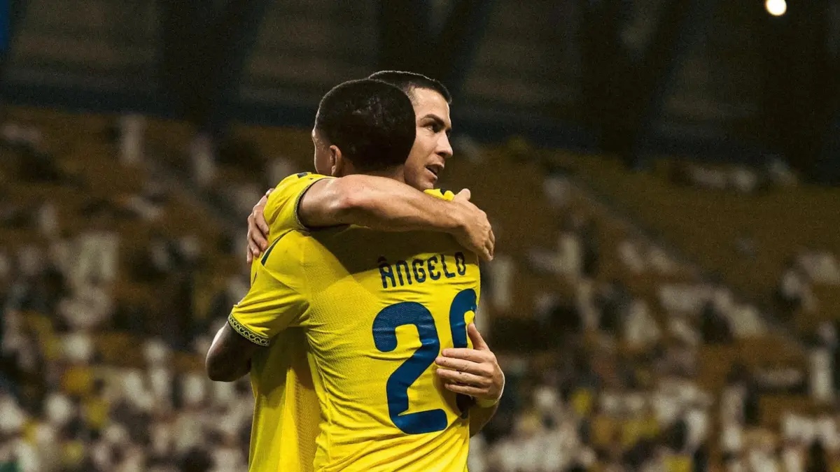 Cristiano Ronaldo e ￂngelo