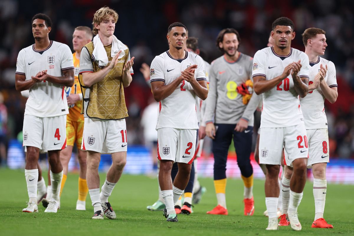 Trent Alexander-Arnold of England applauds as he walks with team mates Anthony Gordon and Morgan Gibbs-White after the UEFA Nations League 2026/27 group phase match between England and Czechia at Wembley Stadium