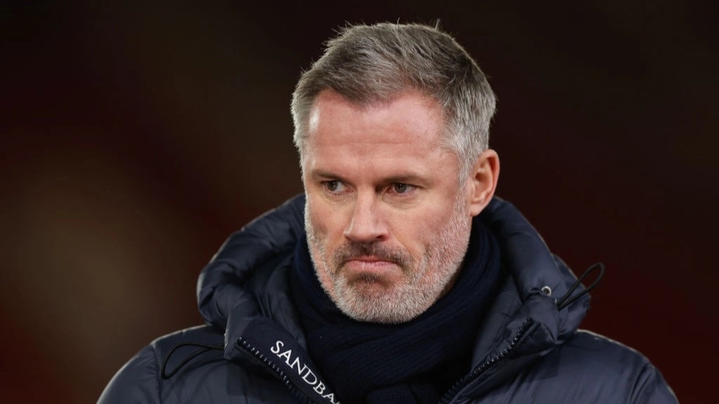 Aston Villa fans turn on their own club over Jamie Carragher legal action as criticism grows