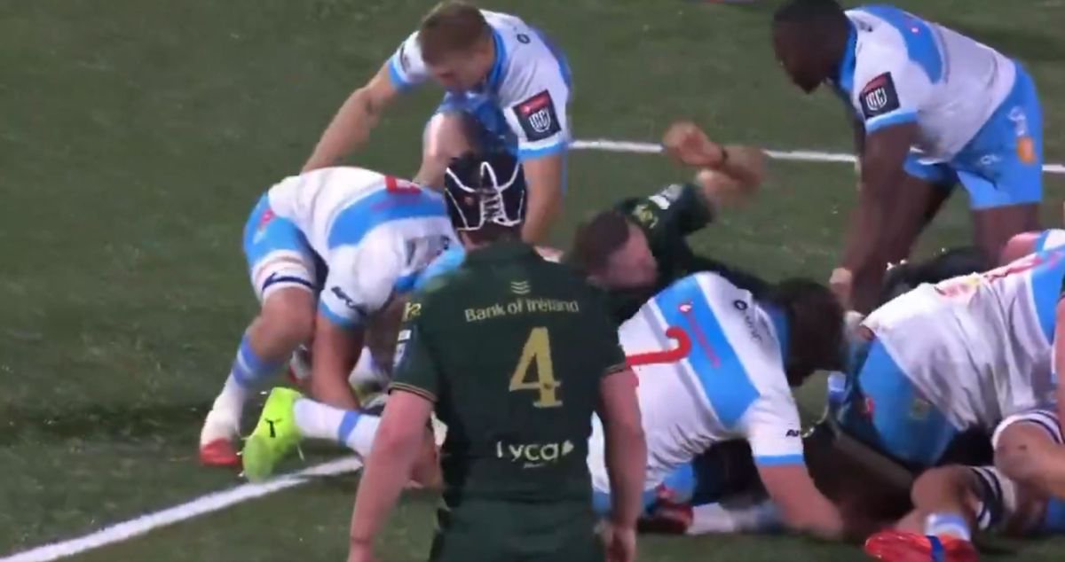 Nick Murphy lashes out at Jan-Hendrik Wessels in the URC