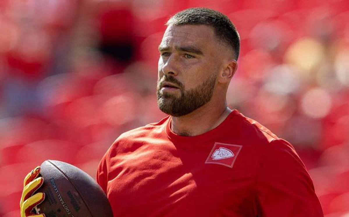 SPORTS-FBN-CHIEFS-KELCE-FILEPIC-KC Kansas City Chiefs tight end Travis Kelce 87 warms up an NFL game against the Baltimore Ravens on Sunday, Sept. 28, 2025, at GEHA Field at Arrowhead Stadium. Emily Curiel/Kansas City Star/TNS EDITORIAL USE ONLY Copyright: xx 169007302W EmilyxCuriel/ecurielkcstar.comx krtphotoslive961734 ©IMAGO/Newscom World