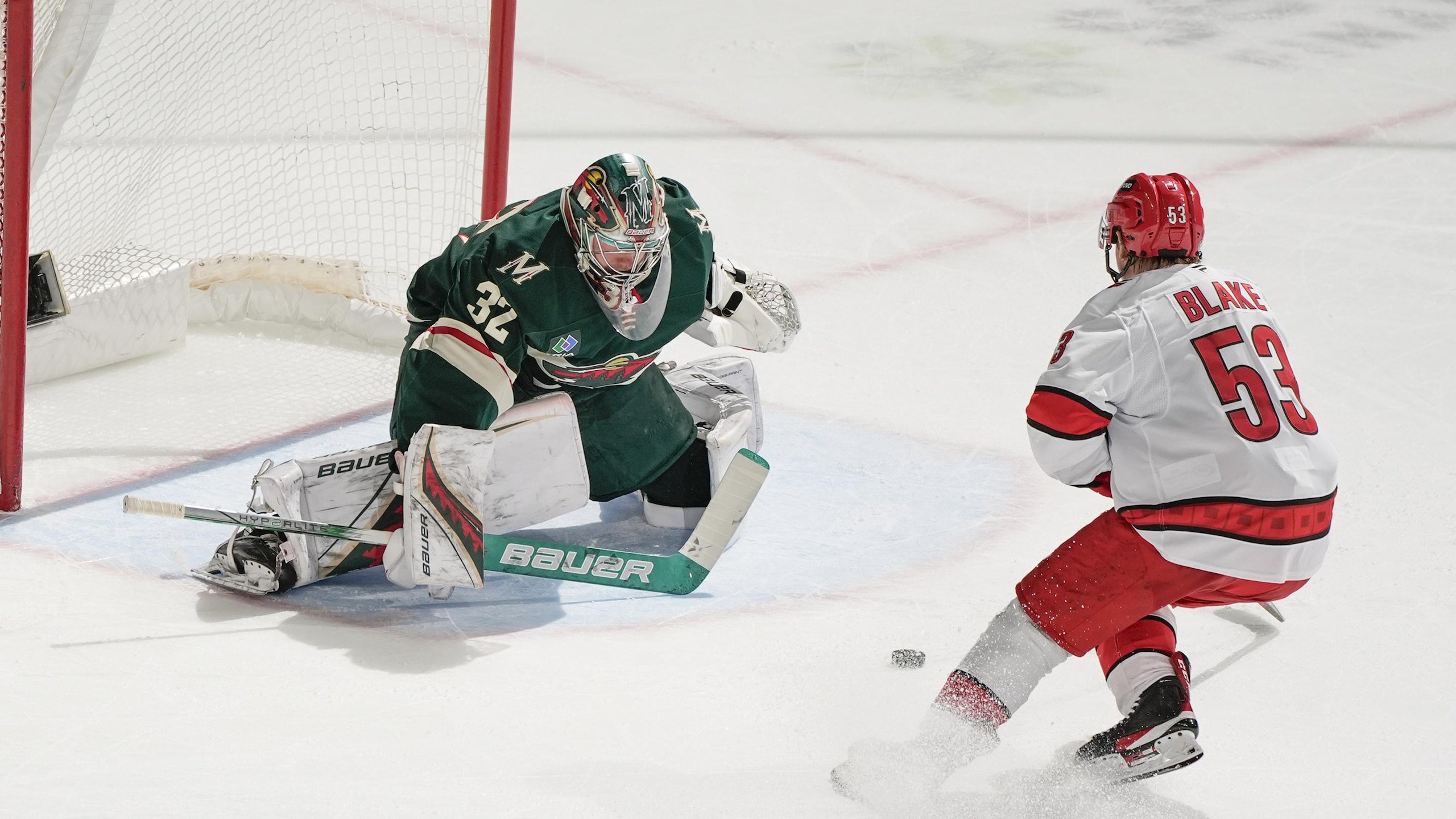 Carolina Hurricanes v Minnesota Wild
