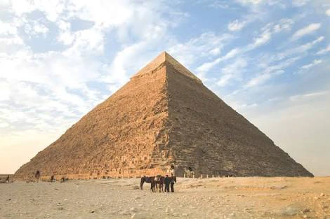 History 101: Who Built The Egyptian Pyramids The Israelites Or Aliens?