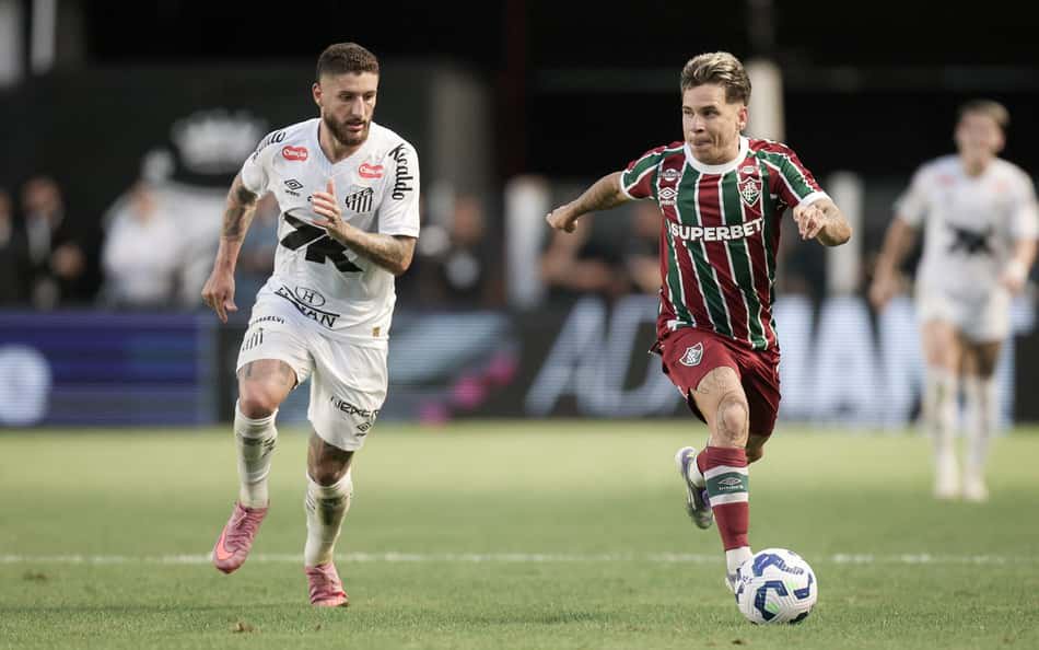 Primeiro jogo do Soteldo contra o Santos. Partida aconteceu em agosto, no Brasileirão de 2025.