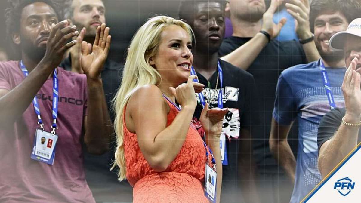 Britt McHenry resigns from her State Department role after a drink-throwing incident at a Wizards game, drawing sharp reactions online.
