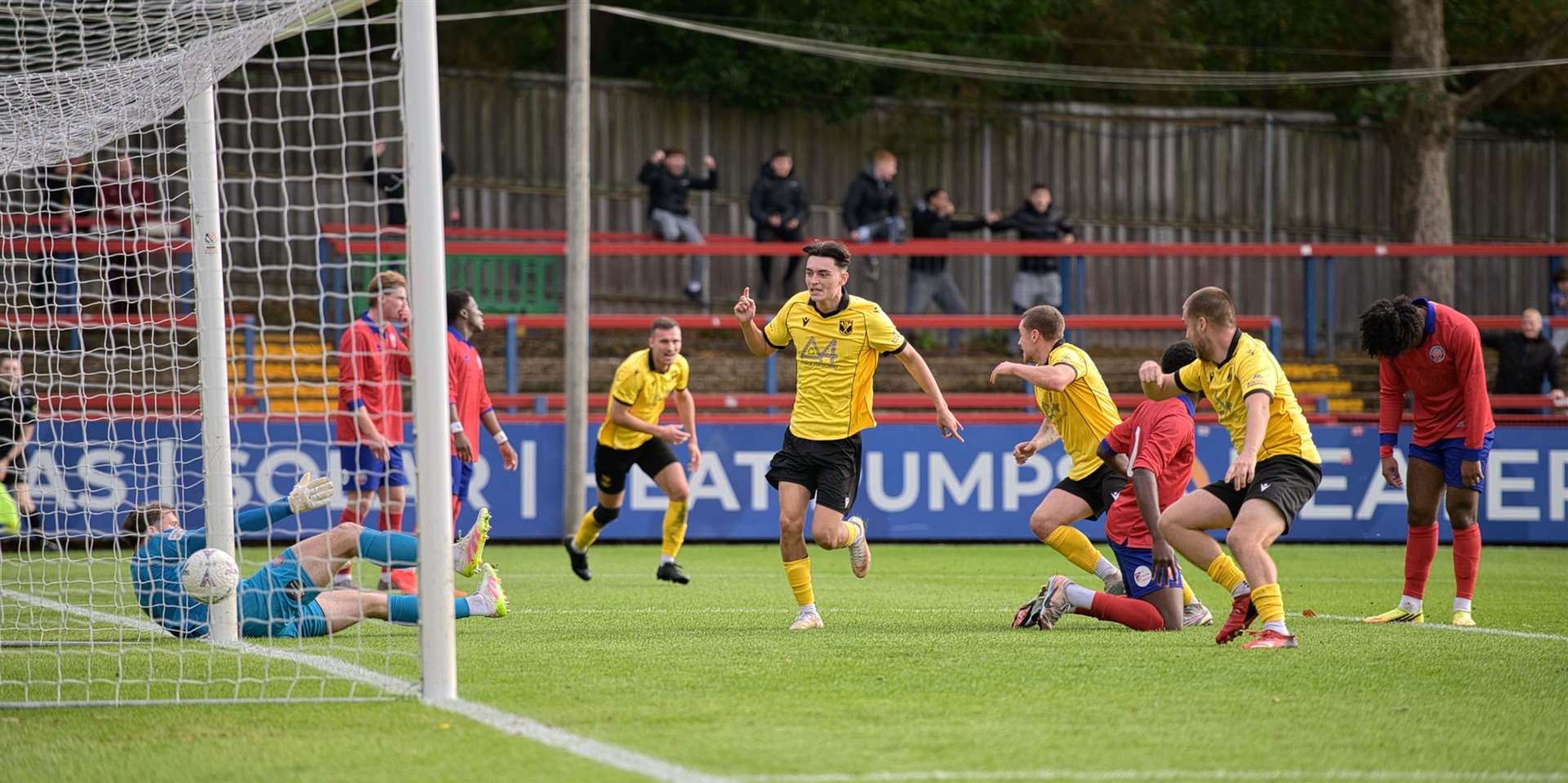 The first equaliser. Photo by Rob Mellor