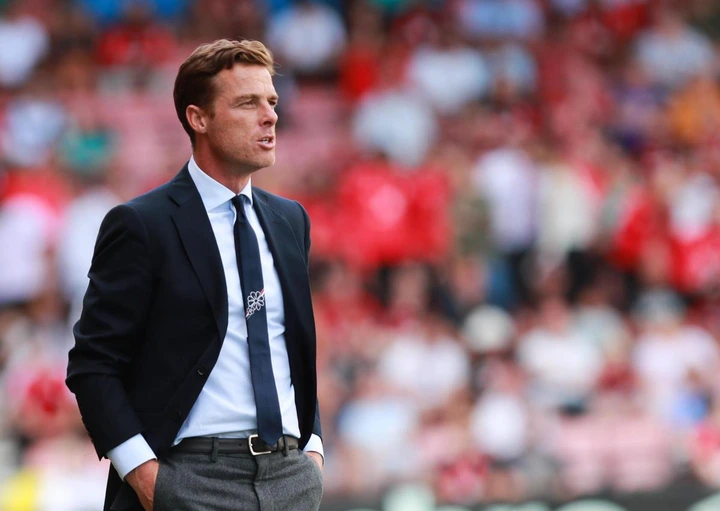 Scott Parker reluctant to play a back four in Premier League | Bournemouth Echo