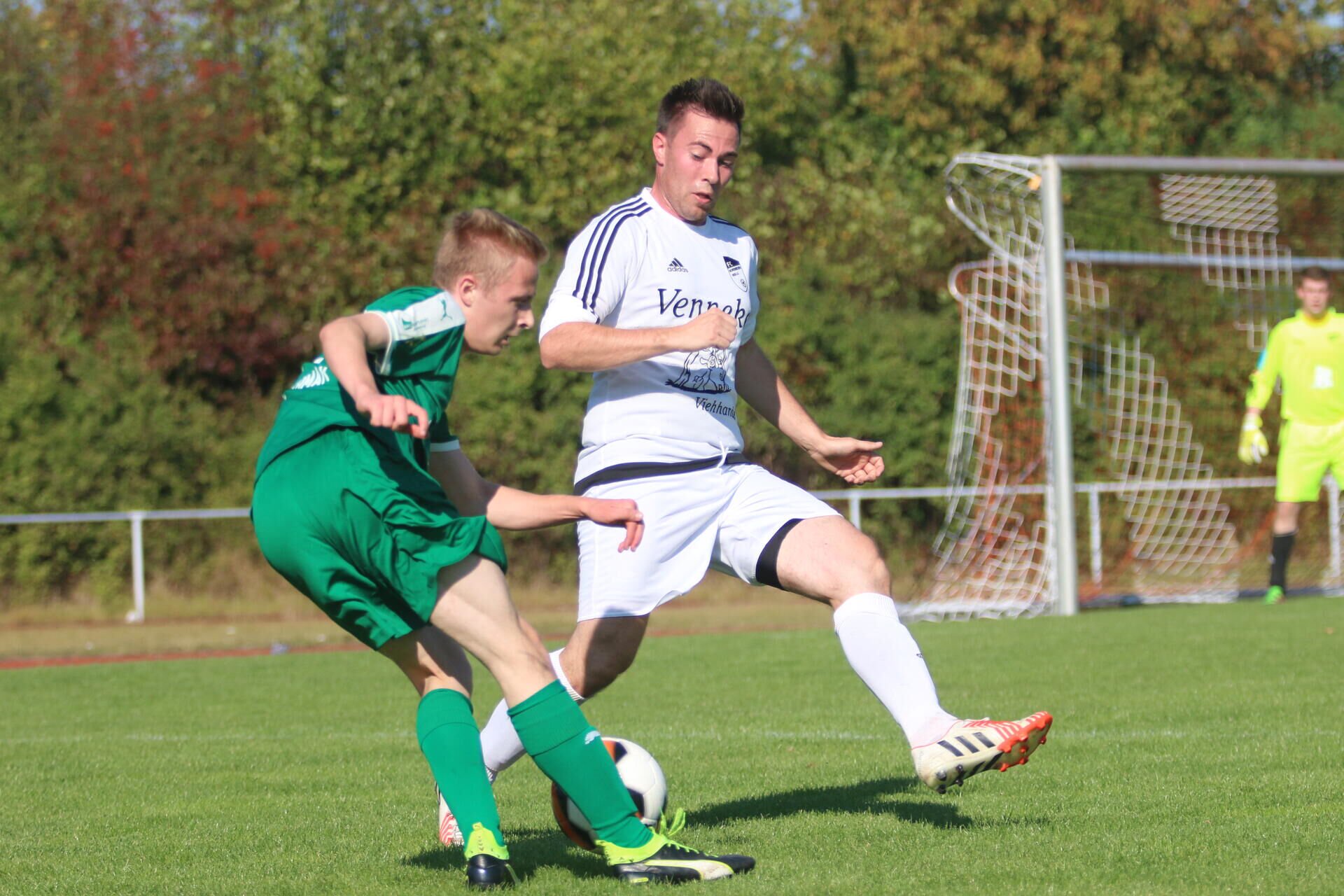 Daniel Wessels im Zweikampf im Trikot des FC Nordkirchen