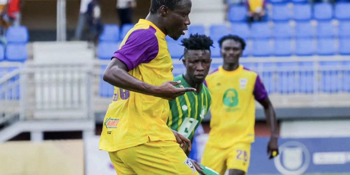 GPL: Babil’s Late Strike Keeps Leaders Medeama on Top after win over Aduana FC.