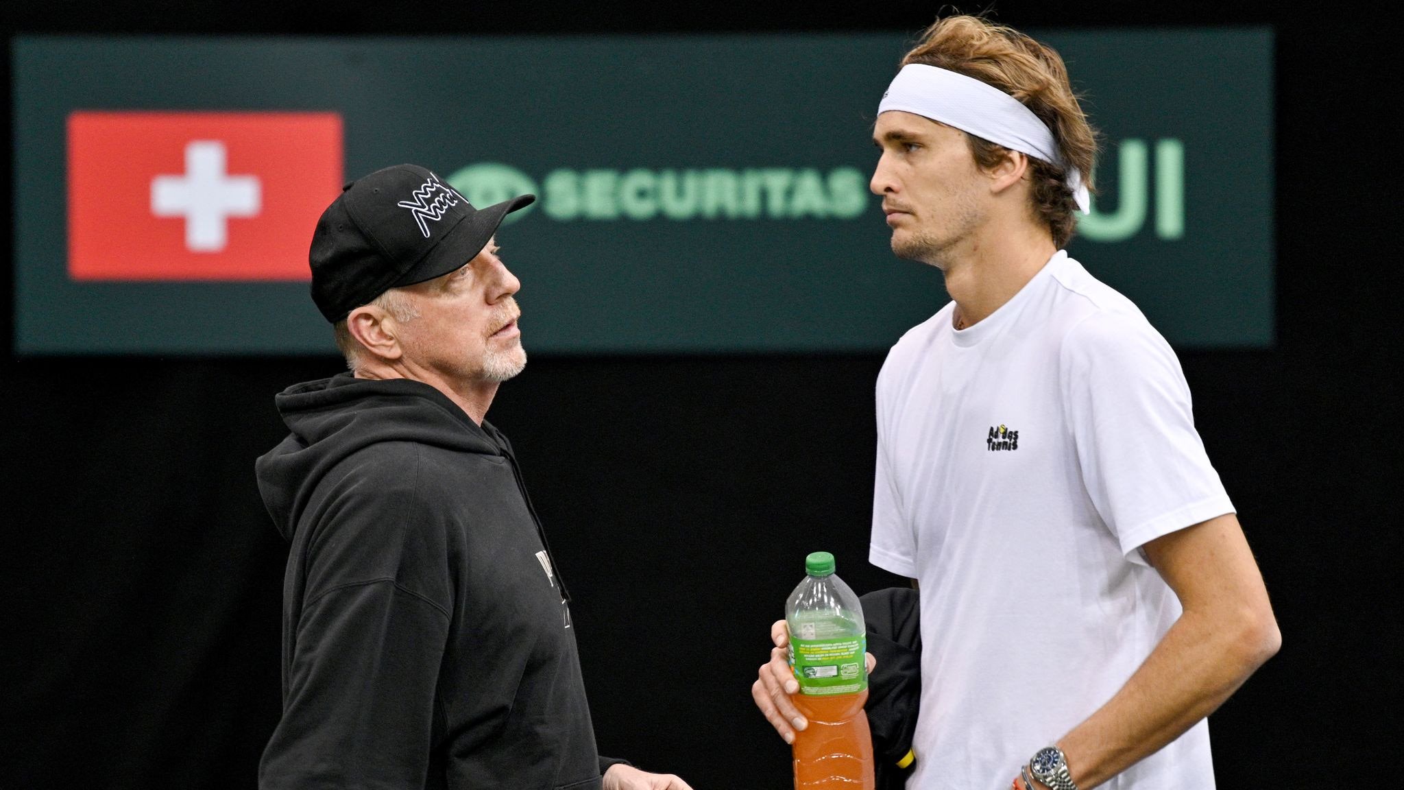 Boris Becker (l.) kritisierte Alexander Zverev im Laufe der Jahre mehrfach für ein zu passives Spiel