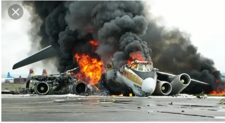 TRENDING NOW: Pilot Unhurt As Air Force Jet Crashes, ISWAP Fighters Arrest Shekau’s Commanders