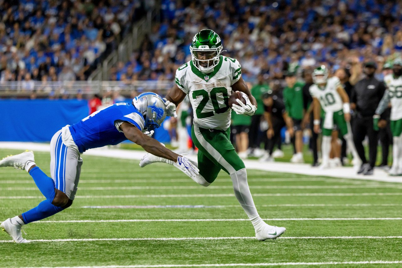New York Jets running back Breece Hall against Detroit Lions on Sept. 27, 2026.