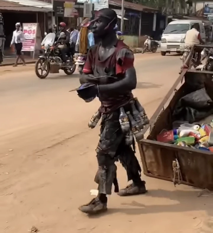 141916720bfd4a43af487b0fe2dd7ff5?quality=uhq&format=webp&resize=720 Very Sad As Handsome Boy Runs Mad On The Streets After Going For Juju Money -WATCH VIDEO